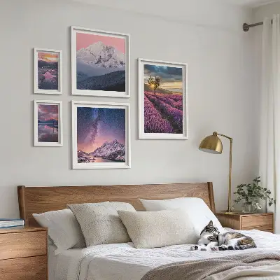 Set slika iznad kauča krajolici prirode s planinama lavande