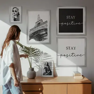 Set 5 slika u okviru elegantna grafika s motivom modnog Pariza