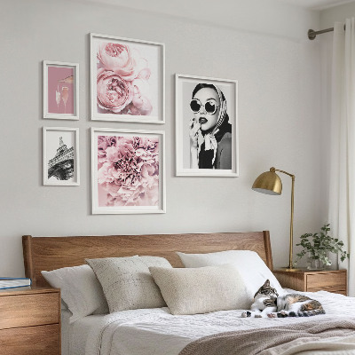 Set slika iznad kauča Elegantni portreti ružinih cvjetova