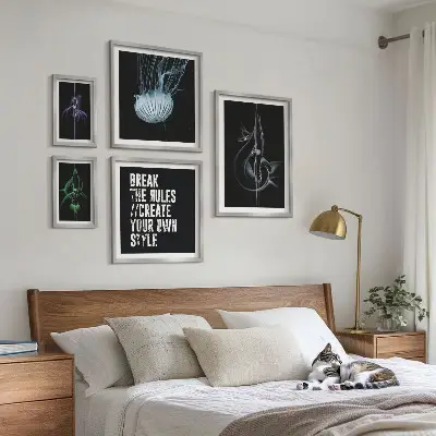 Apstraktni kreativni motivi poliptih u okviru