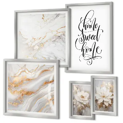Set slika iznad kauča s motivom elegantnog cvjetnog mramora