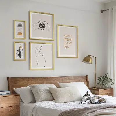 Poliptih u okviru motivacija pozitivnog razmišljanja u minimalističkom stilu