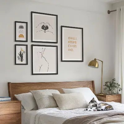 Poliptih u okviru motivacija pozitivnog razmišljanja u minimalističkom stilu