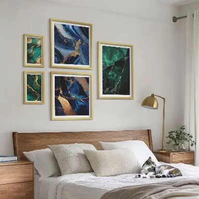 Set slika iznad kauča elegantne apstrakcije sa motivima zelenila