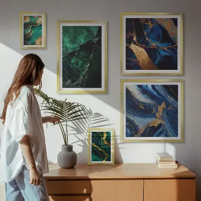 Set slika iznad kauča elegantne apstrakcije sa motivima zelenila