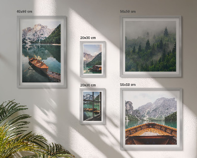 Set 5 slika u okviru Čamci za mirna planinska jezera