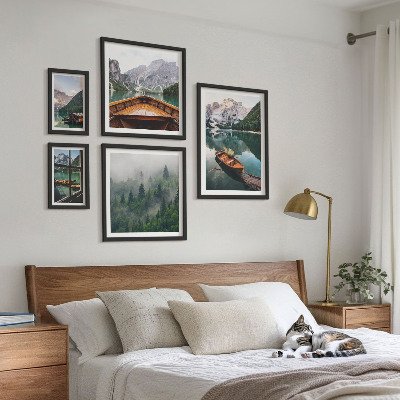 Set 5 slika u okviru Čamci za mirna planinska jezera