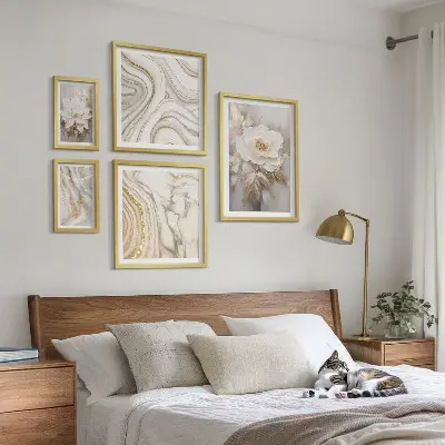 Slika u okviru poliptih apstraktni cvjetni motivi elegantnog dizajna