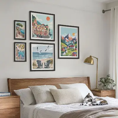 Set slika iznad kauča s motivom retro planinskih i morskih krajolika set slika s motivom retro planinskih i morskih krajolika