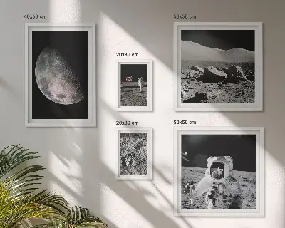 Set slika Mjesečevi krajolici s astronautom set za postavljanje iznad kauča
