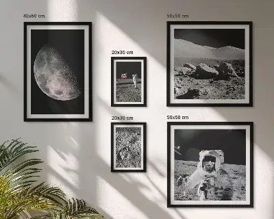 Set slika Mjesečevi krajolici s astronautom set za postavljanje iznad kauča