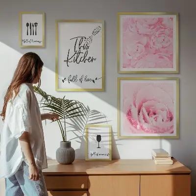 Set od 5 slika u okviru kuhinjske inspiracije s motivom ruža