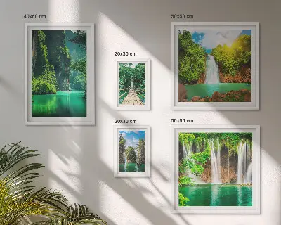 Set slika iznad kauča zelena priroda s tropskim slapovima