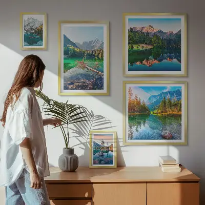Set od 5 slika u okviru planinski krajolici s jezerima i šumama