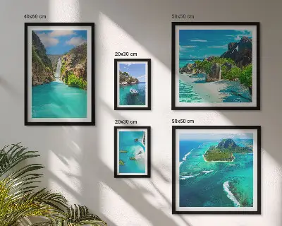 Tropski vodopadi i plaže poliptih u okviru