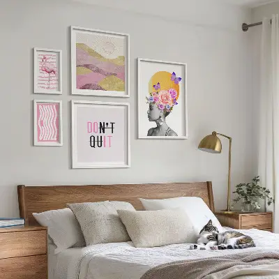 Set slika iznad kauča inspiracije s motivima cvijeća u boho stilu