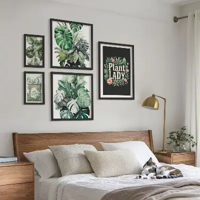 Set slika za zid iznad kauča boho dekoracije u zelenim tonovima
