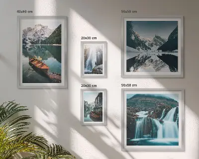 Slapovi planinskog jezera poliptih u okviru