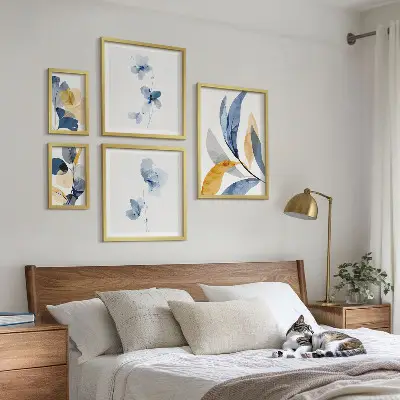 Set 5 slika u okviru Biljni motivi u pastelnim interijerima