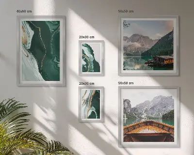 Set od 5 slika u okviru zeleni krajolici s motivima vode i planina