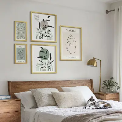 Poliptih u okviru elegantna grafika s motivom biljaka