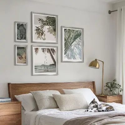 Set slika iznad kauča s motivom tropskih biljaka dekoracija za opuštajuću atmosferu