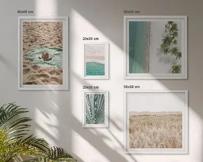 Pogled na tropsku plažu poliptih u okviru