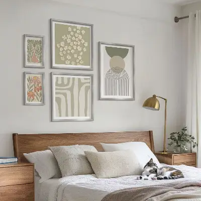 Set slika za iznad kauča elegantna pastelna grafika s motivom biljaka
