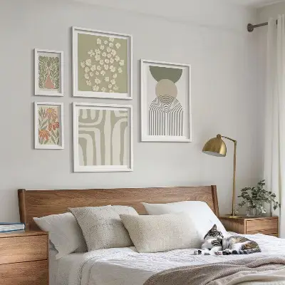 Set slika za iznad kauča elegantna pastelna grafika s motivom biljaka