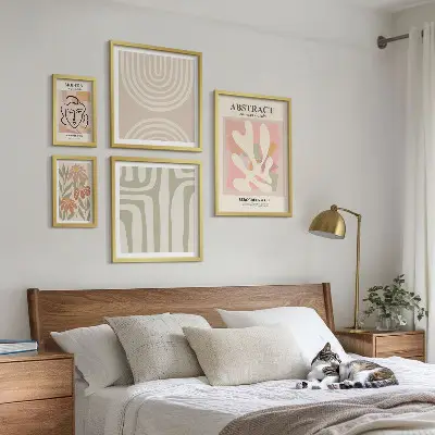 Set slika Elegantne apstraktne biljke set slika iznad kauča
