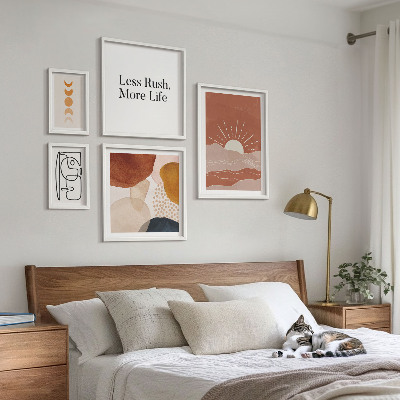 Set slika iznad kauča Elegantna apstraktna grafika sunca