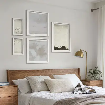 Minimalističke ptice u letu poliptih u okviru