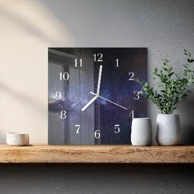 Stakleni četvrtasti sat Galaksija