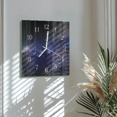 Stakleni četvrtasti sat Galaksija