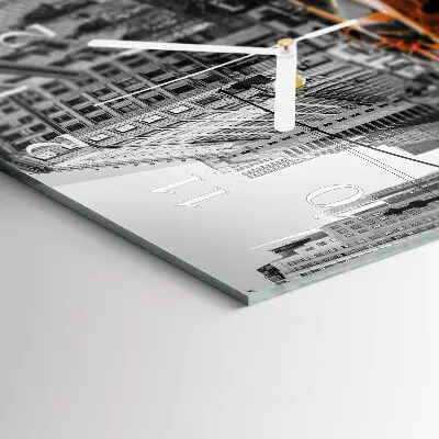 Stakleni četvrtasti sat Taksi u New Yorku