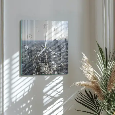 Stakleni četvrtasti sat Horizont