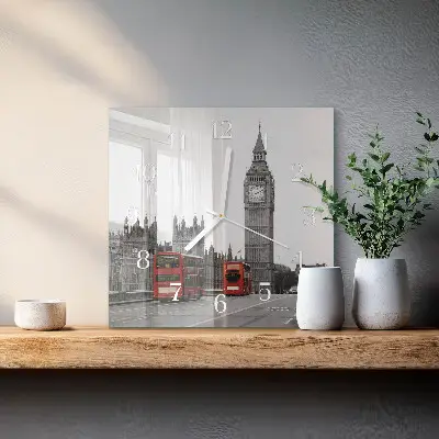 Stakleni četvrtasti sat London
