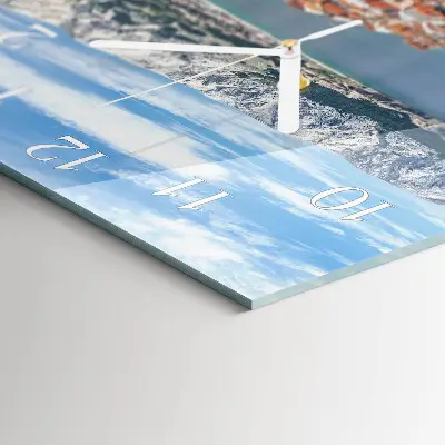 Stakleni četvrtasti sat Zaljev