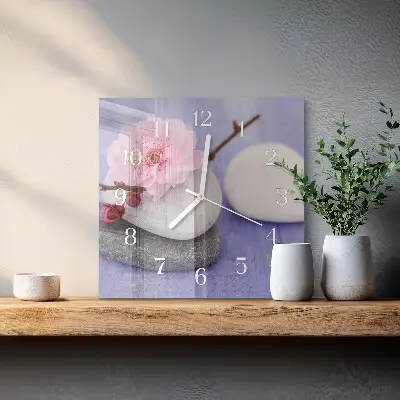 Stakleni četvrtasti sat Kamenje