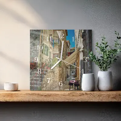 Stakleni četvrtasti sat Avenija