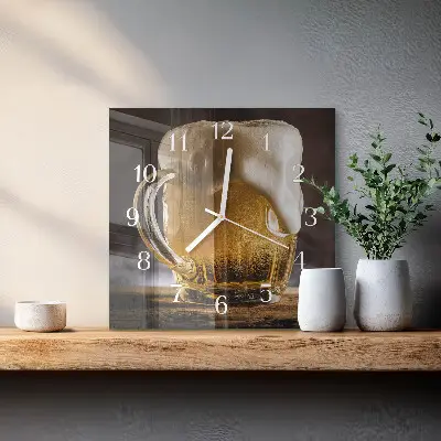 Stakleni četvrtasti sat Pivo