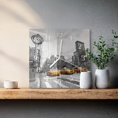 Stakleni četvrtasti sat Taksi