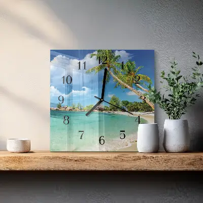 Stakleni sat Palme na plaži