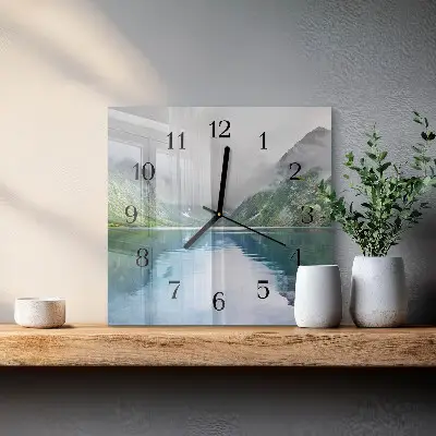 Kvadratni zidni sat Planinsko jezero
