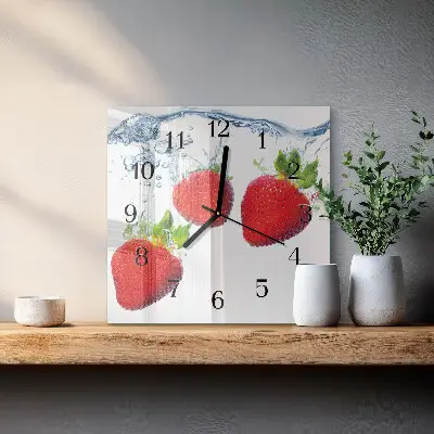 Kvadratni zidni sat Jagode