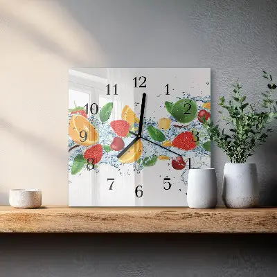 Kvadratni zidni sat Voće