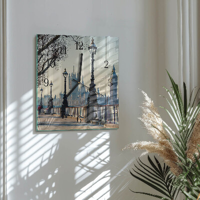Stakleni sat Lampioni